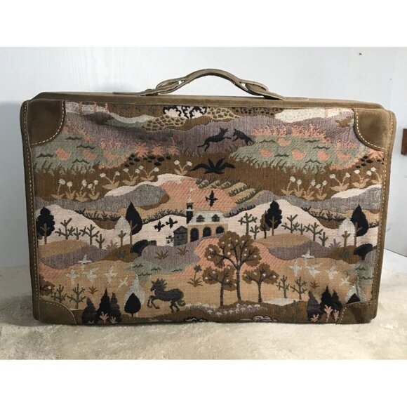 Vtg French Luggage Co Tapestry Brown Suede Luggage Set Countryside with Unicorn - Picture 4 of 16